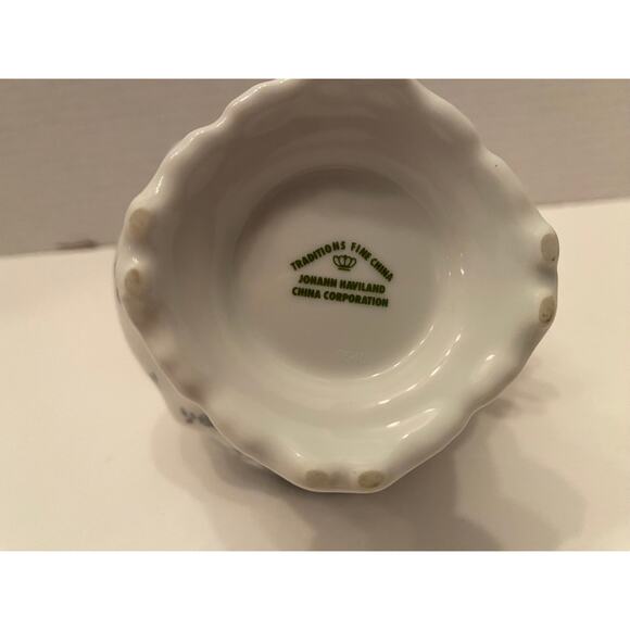 Johann Haviland Blue Garland Traditions Fine China Creamer, Dainty Flowers - Picture 6 of 6